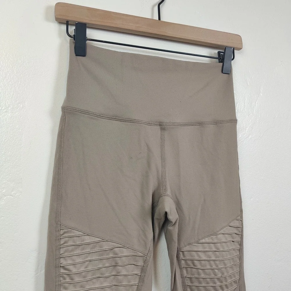 Alo Yoga Moto Leggings Women Medium Taupe High‎ Rise Quilted Mesh Athleisure